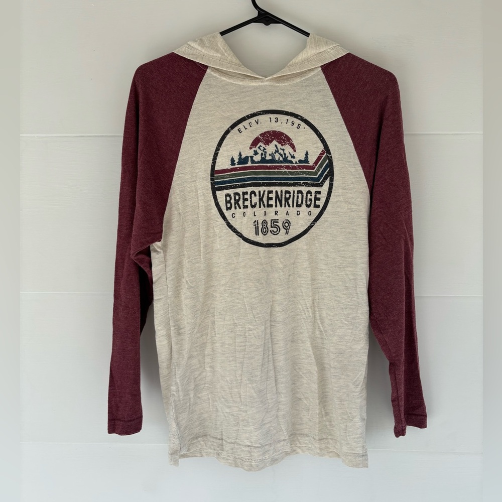 Breckenridge Colorado Pullover Hoodie Sweatshirt Long Sleeve Graphic Top Small